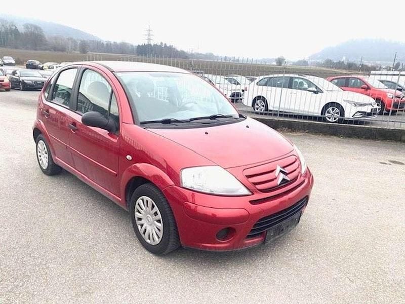 Gebraucht Citroën C3 First 73 PS (53 kW) 2007 Rot Limousine