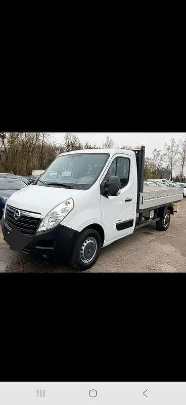 Gebraucht Opel Movano 131 PS (96 kW) 2019 Weiß Van / Kleinbus