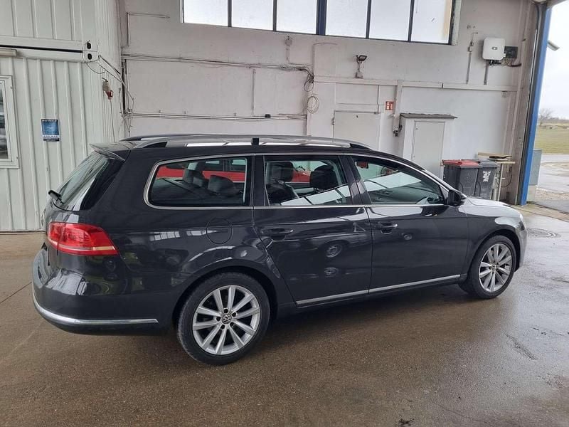 Gebraucht VW Passat Highline 140 PS (102 kW) 2013 Grau Kombi
