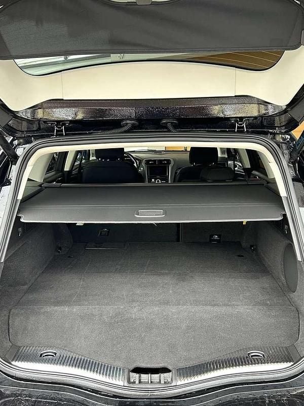 Gebraucht Ford Mondeo Titanium 140 PS (102 kW) 2021 Kombi