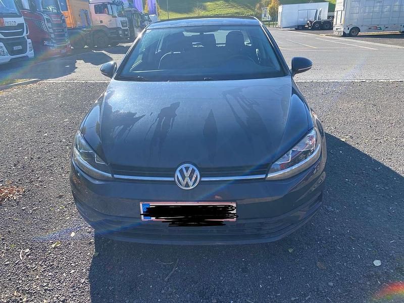 Gebraucht VW Golf VII 116 PS (85 kW) 2019 Limousine