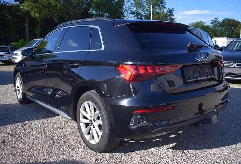 Gebraucht Audi A3 Ambiente 150 PS (110 kW) 2021 Schwarz Limousine