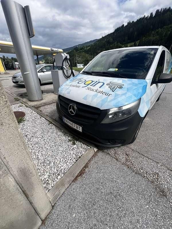 Gebraucht Mercedes Vito 116 PS (85 kW) 2017 Van