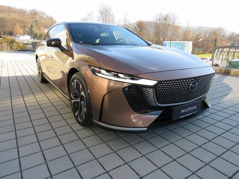 Neu Mazda 6e Takumi-Line 189 kW (258 PS) 2025 Limousine