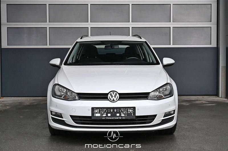 Gebraucht VW Golf VII Trendline 105 PS (77 kW) 2014 Weiß Kombi