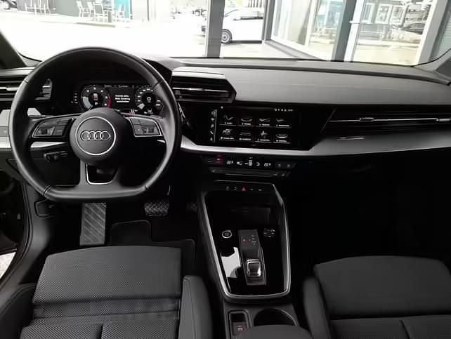 Gebraucht Audi A3 150 PS (110 kW) 2021 Grau Limousine