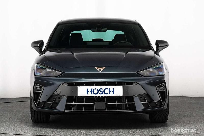 Gebraucht Cupra Leon 150 PS (110 kW) 2025 Grau Limousine