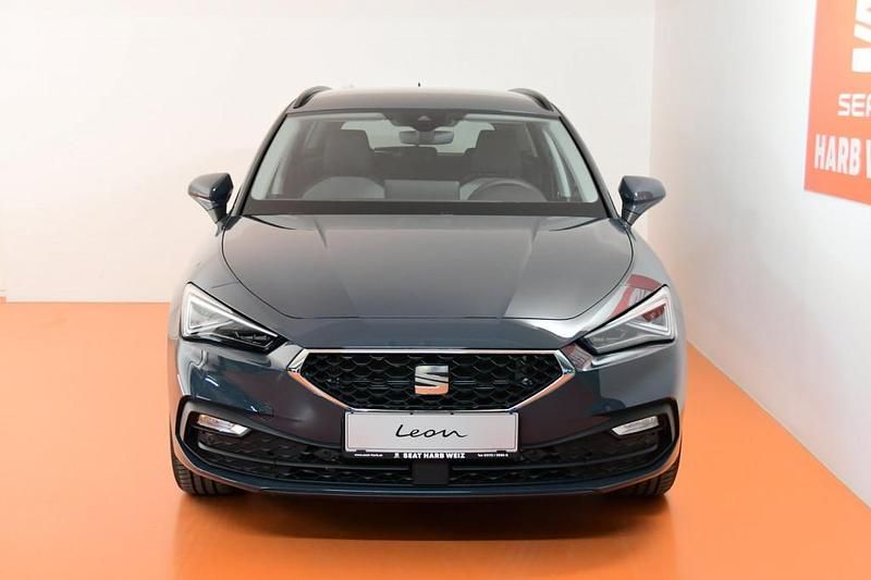 Neu Seat Leon Style 116 PS (85 kW) 2026 Schwarz  metallic Kombi