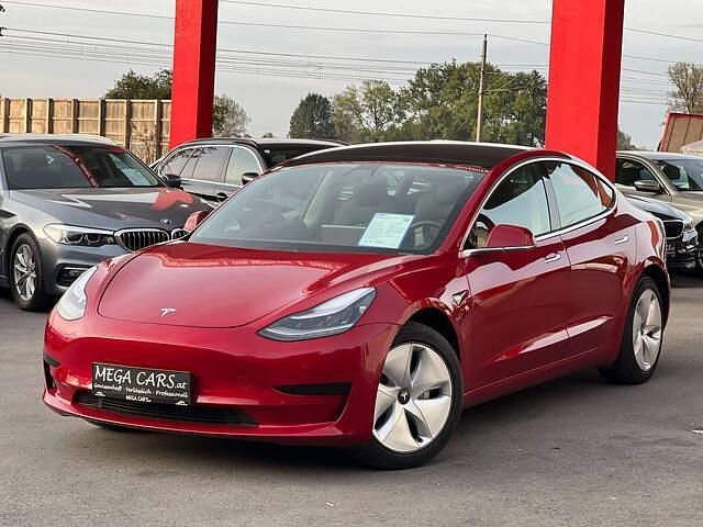 Rot Gebraucht 2019 Tesla Model 3 Standard Range Limousine | € 34.900 - Bild 1/4