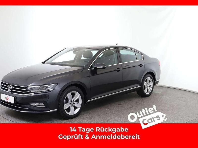 Dunkelgrau metallic Gebraucht 2020 VW Passat Elegance Limousine | € 27.950 (Fairer Preis) - Bild 1/4
