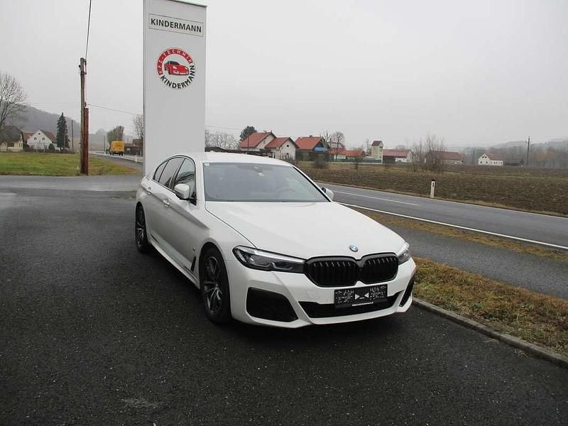 Gebraucht BMW 518 M Sport 150 PS (110 kW) 2021 Weiß Limousine