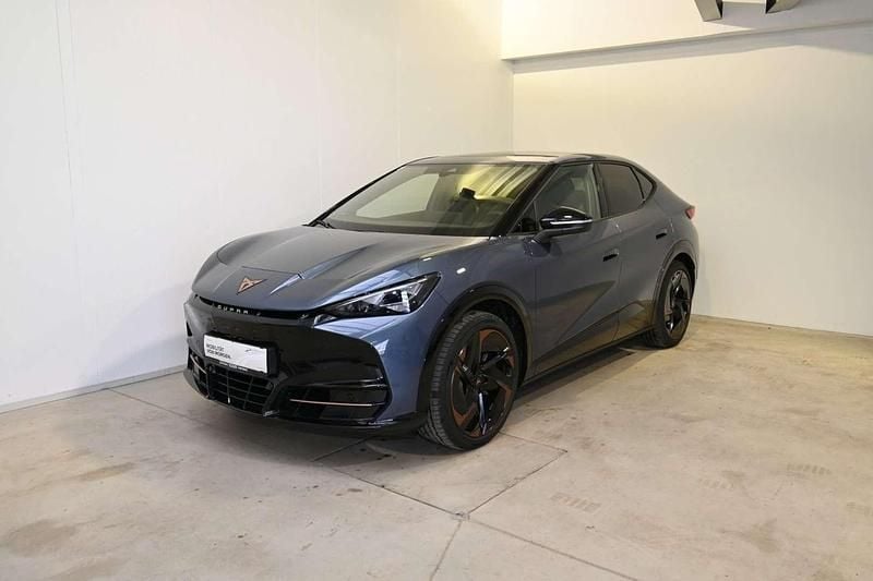 Mittelblau normal Gebraucht 2025 Cupra Tavascan VZ SUV | € 49.990 (Fairer Preis) - Bild 1/4