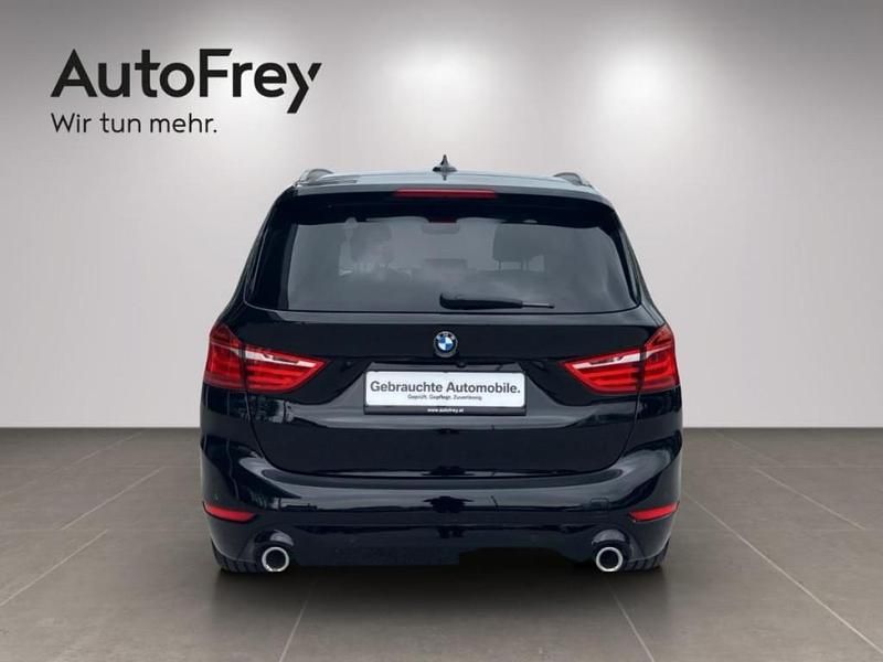 Gebraucht BMW 220 Gran Tourer Advantage 190 PS (139 kW) 2019 Schwarz Van / Kleinbus