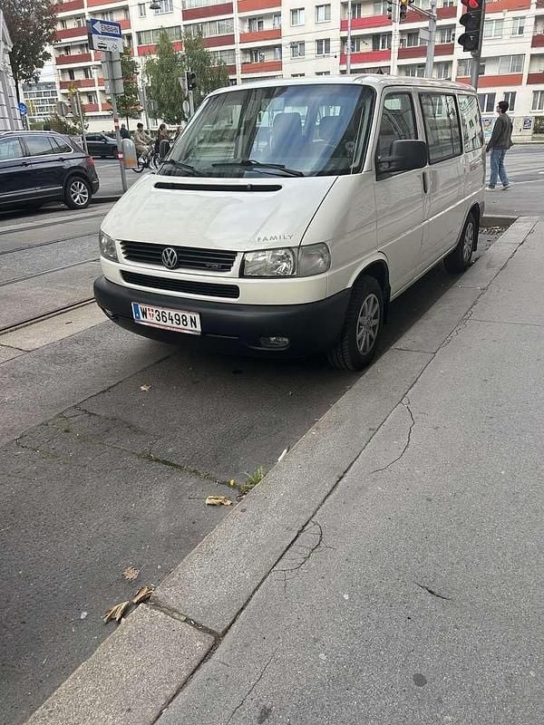 Gebraucht VW Multivan 88 PS (64 kW) 2002 Weiß Van