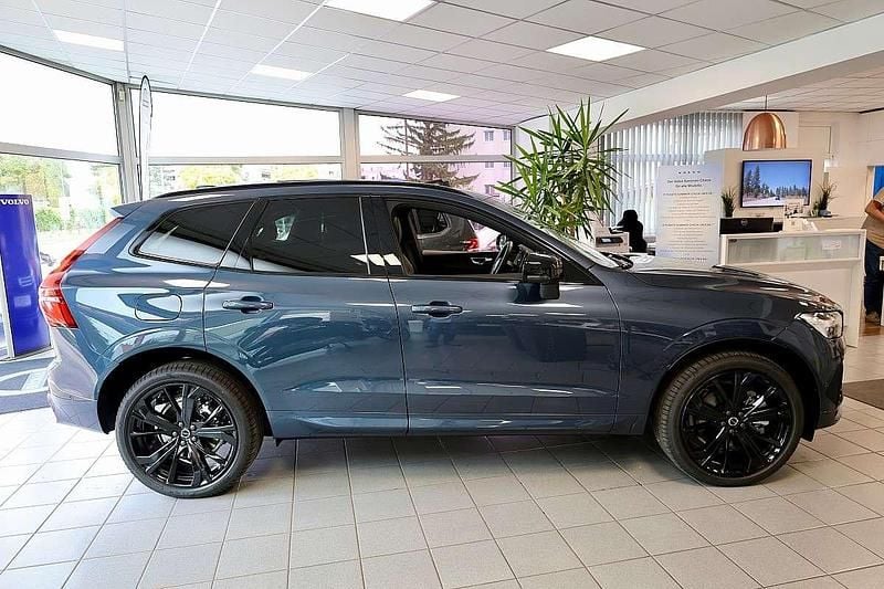 Gebraucht Volvo XC60 Plus 253 PS (186 kW) 2025 Blau SUV
