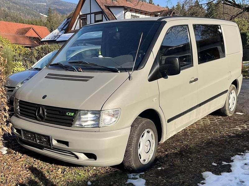Gebraucht Mercedes Vito 122 PS (89 kW) 1999 Grau Van
