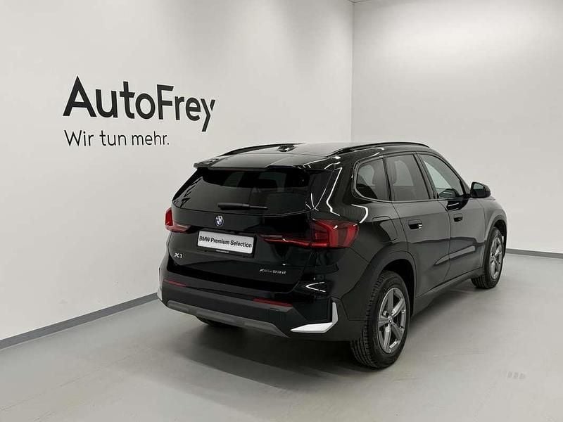 Gebraucht BMW X1 Shadowline 197 PS (144 kW) 2025 Schwarz SUV