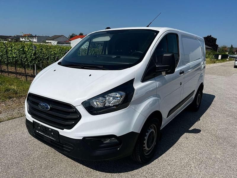 Gebraucht Ford Transit Custom Basis 107 PS (78 kW) 2020 Weiß Van