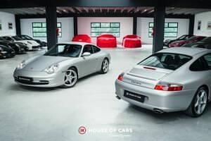 Silber Gebraucht 2004 Porsche 911 Carrera Coupé | € 49.900 - Bild 1/4