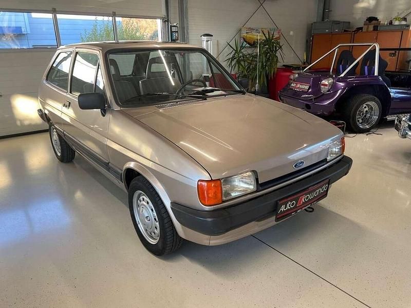 Gebraucht Ford Fiesta 52 PS (38 kW) 1984 Gold Kleinwagen