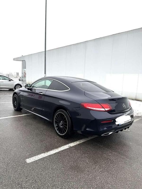 Blau Gebraucht 2016 Mercedes C250 Coupé | € 17.800 (Fairer Preis) - Bild 1/4