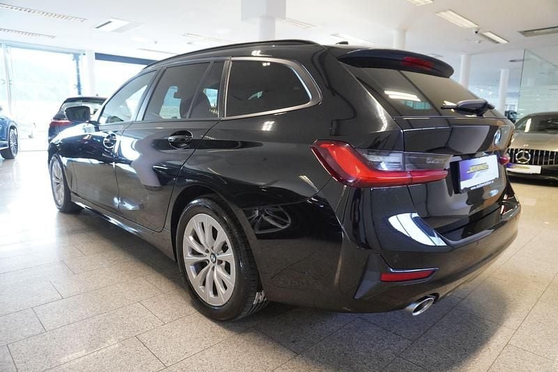 Gebraucht BMW 320 190 PS (139 kW) 2020 Schwarz Kombi