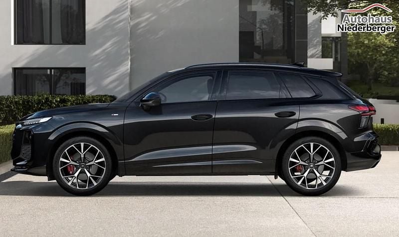 Neu Audi Q3 S-Line 265 PS (194 kW) 2025 SUV