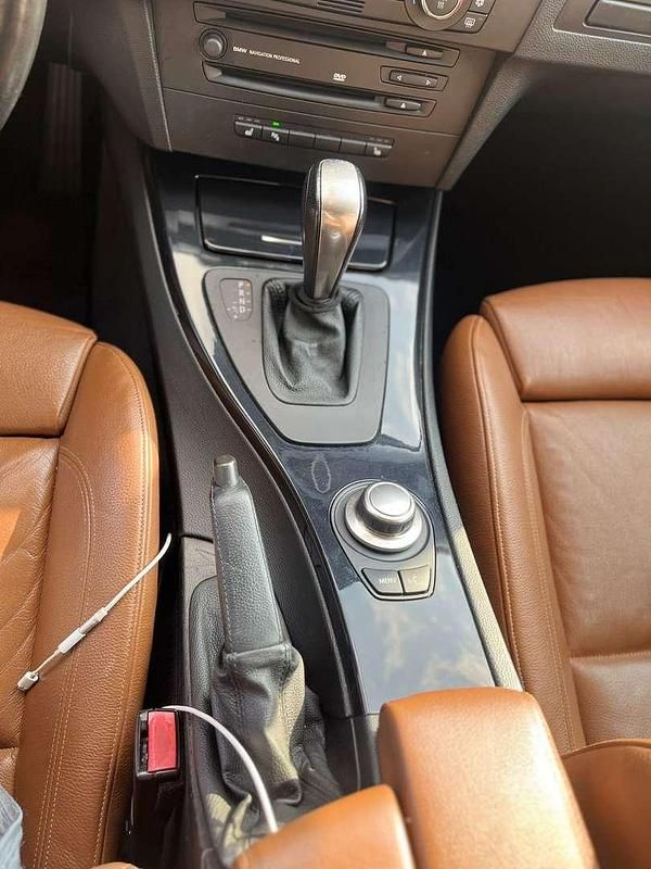 Gebraucht BMW 330 231 PS (169 kW) 2006 Coupé