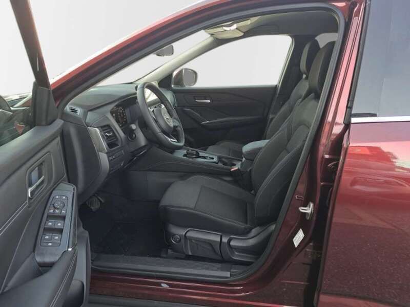 Gebraucht 2024 Nissan Qashqai 1.5 El_Benzin 158 cars.hp (€ 42.490