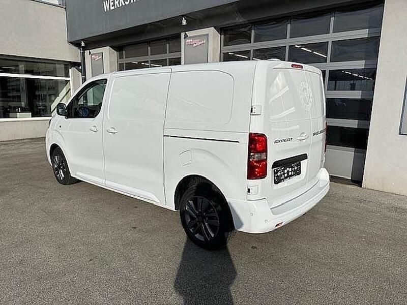 Gebraucht Peugeot Expert 180 PS (132 kW) 2024 Weiß Van