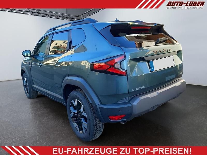 Gebraucht Dacia Duster Extreme 131 PS (96 kW) 2024 Zeder grün SUV