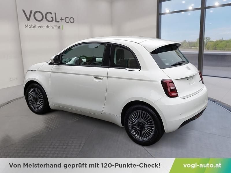 Neu Fiat 500 65 PS (47 kW) 2026 Weiß Kleinwagen