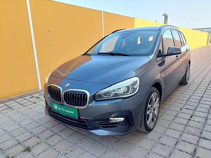 Grau Gebraucht 2019 BMW 218 Performance Kombi | € 14.990 (Fairer Preis) - Bild 1/4