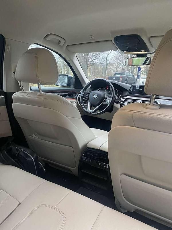 Gebraucht BMW 520 Sport Line 190 PS (139 kW) 2018 Limousine