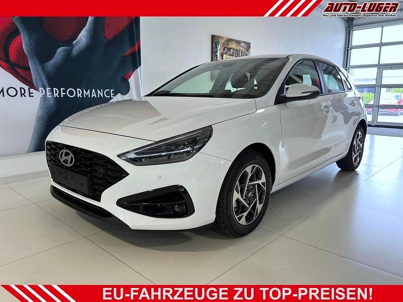 Neu Hyundai i30 GO! 99 PS (72 kW) 2025 Atlas white Limousine