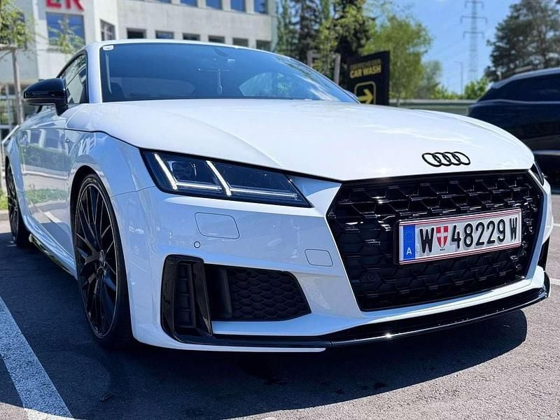 Weiß Gebraucht 2019 Audi TT Competition Coupé | € 36.000 (Superpreis) - Bild 1/4