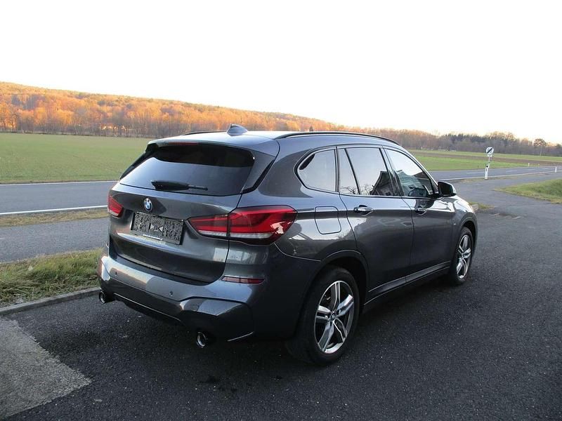 Gebraucht BMW X1 M Sport 150 PS (110 kW) 2020 Grau SUV