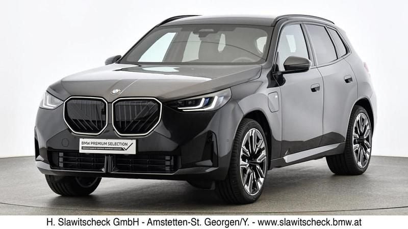 Grau Gebraucht 2025 BMW X3 Comfort Edition SUV | € 69.850 - Bild 1/4