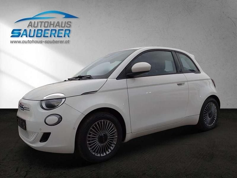 Weiß Gebraucht 2024 Fiat 500e Limousine | € 19.990 (Superpreis) - Bild 1/4