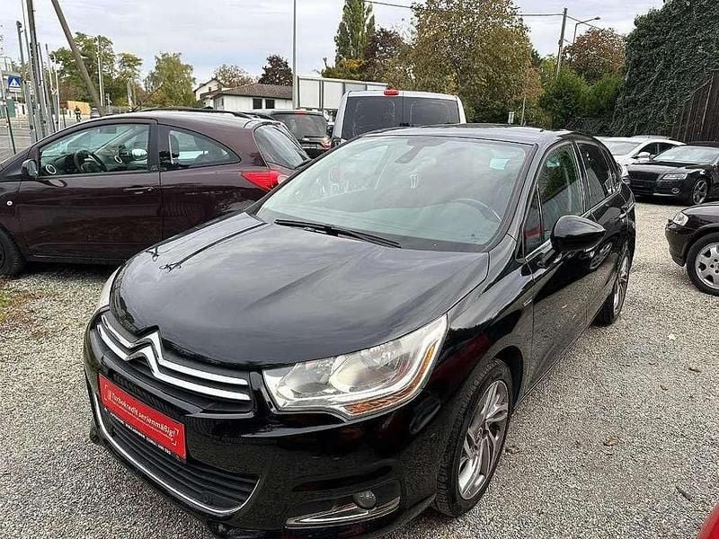 Schwarz Gebraucht 2011 Citroën C4 Exclusive Kleinwagen | € 5.990 - Bild 1/4
