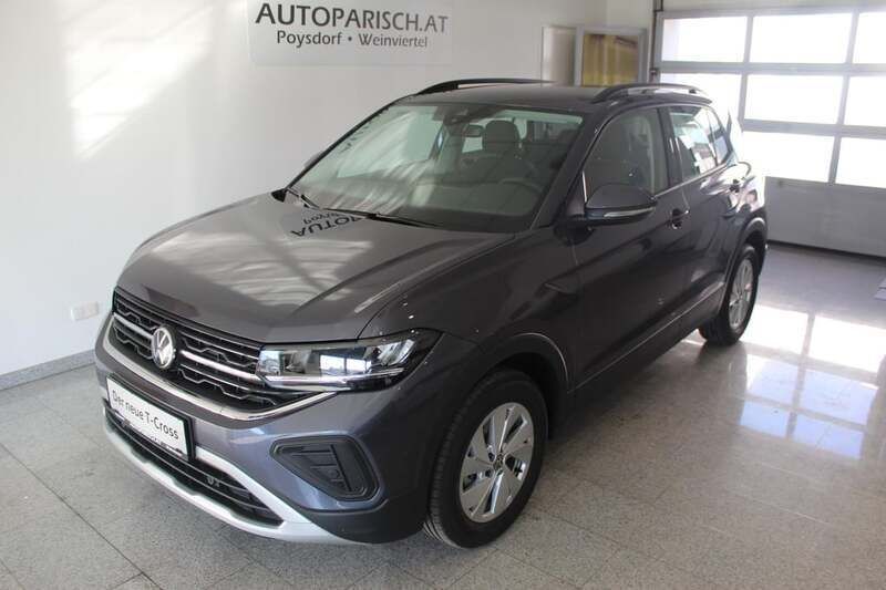 Mittelgrau metallic Gebraucht 2024 VW T-Cross Life SUV | € 22.789 (Etwas zu teuer) - Bild 1/4