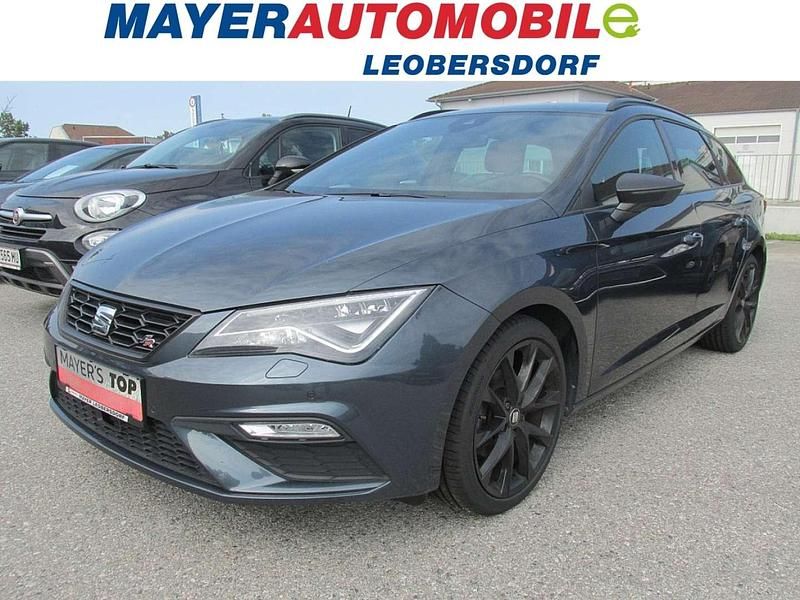 Gebraucht Seat Leon ST Black Edition 131 PS (96 kW) 2020 Grau Kombi