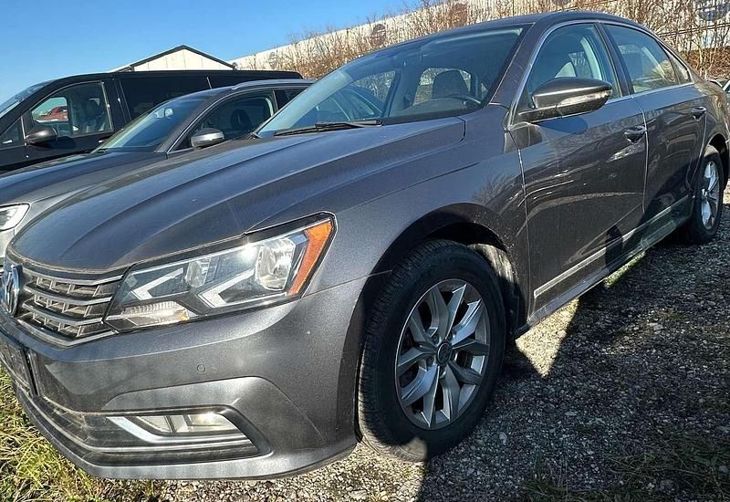 Gebraucht VW Passat 170 PS (125 kW) 2016 Grau Limousine