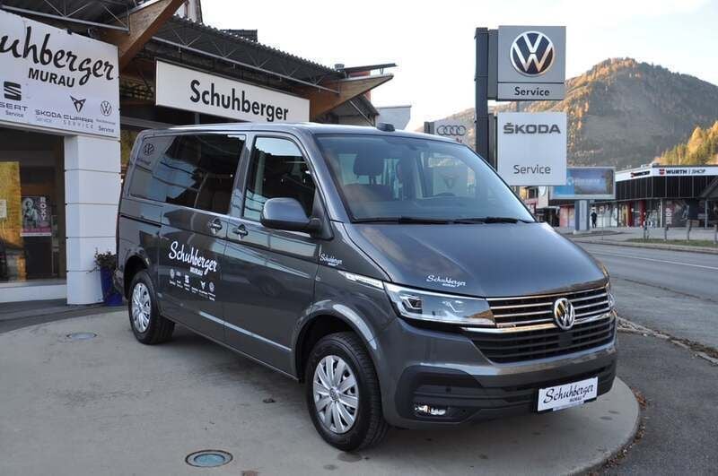 Mittelgrau metallic Gebraucht 2024 VW Caravelle Comfortline Van / Kleinbus | € 77.000 (Fairer Preis) - Bild 1/4