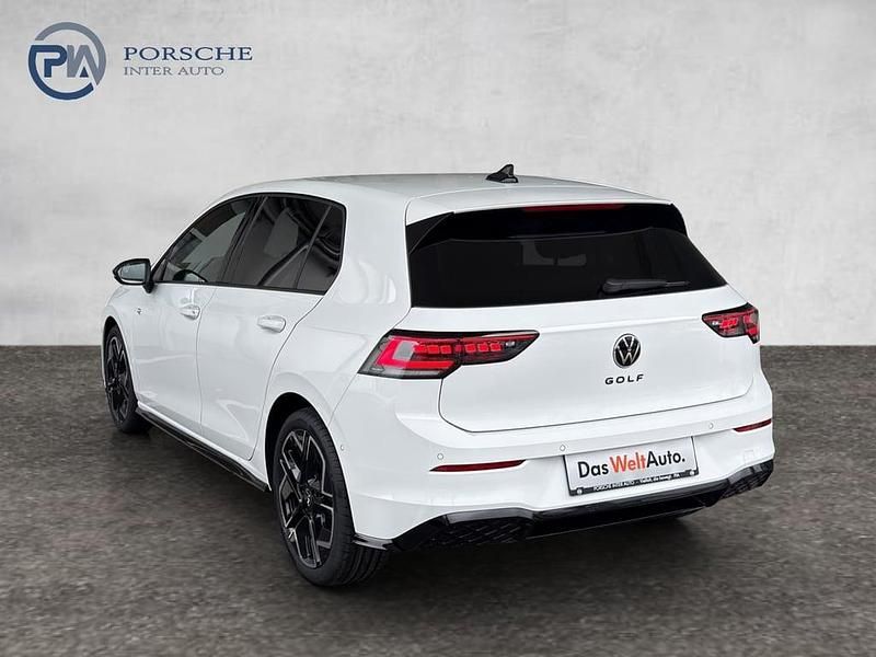 Neu VW Golf VIII Sport 115 PS (84 kW) 2026 Weiss  normal