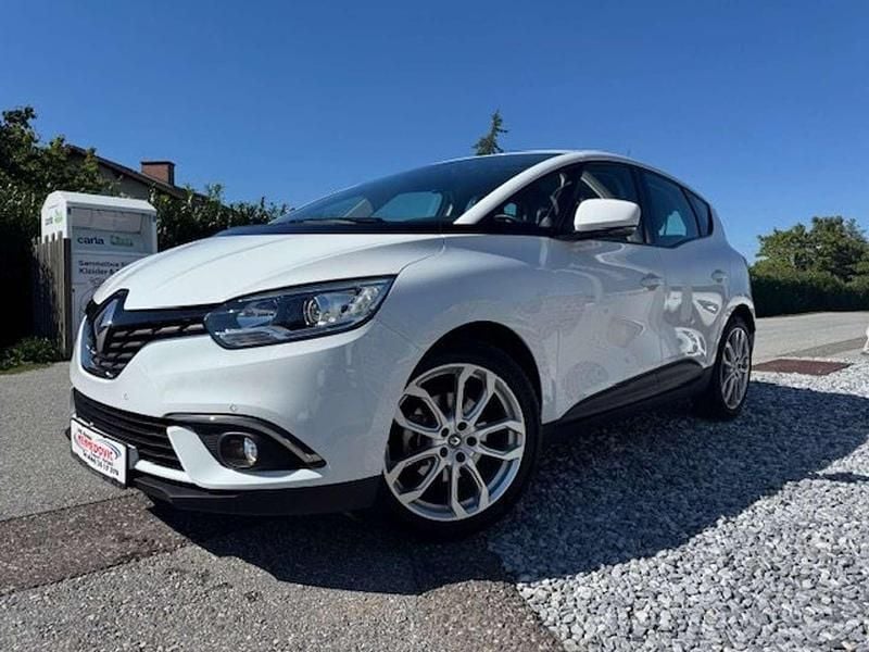 Weiß Gebraucht 2017 Renault Scénic IV Life Van / Kleinbus | € 13.100 (Fairer Preis) - Bild 1/4