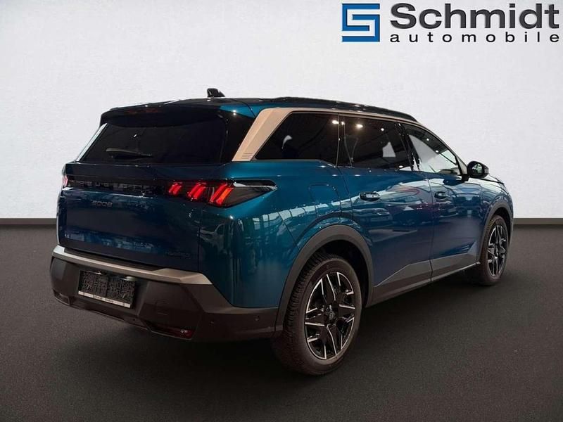 Neu Peugeot 5008 Allure 144 PS (105 kW) 2025 Blau SUV