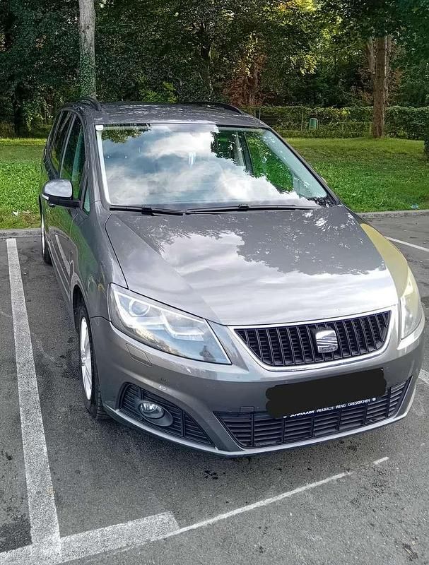 Gebraucht Seat Alhambra 170 PS (125 kW) 2011 Grau Van / Kleinbus