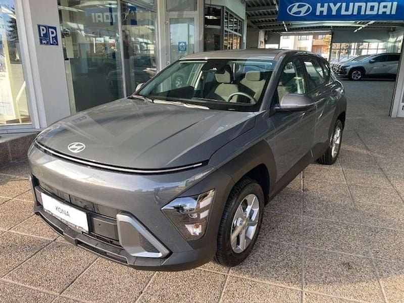 Neu Hyundai Kona 115 PS (84 kW) 2025 Grau SUV