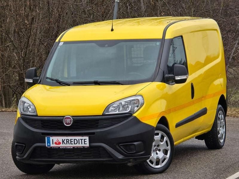 Gebraucht Fiat Doblò Basis 90 PS (66 kW) 2016 Gelb Van / Kleinbus